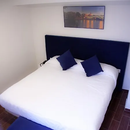 Otel Noches En Triana